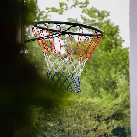 Renaissance Holidays