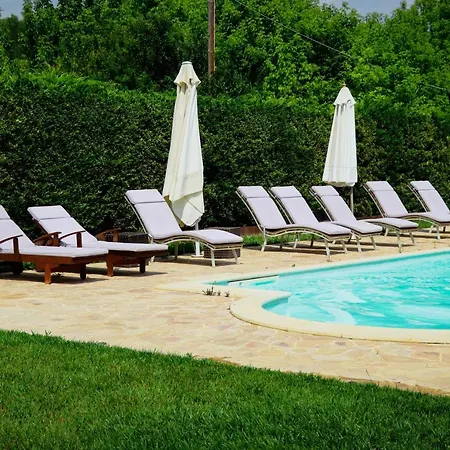 Renaissance Holidays *