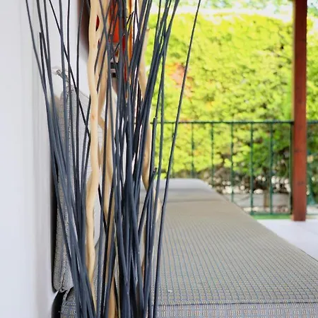 Renaissance Holidays 度假居